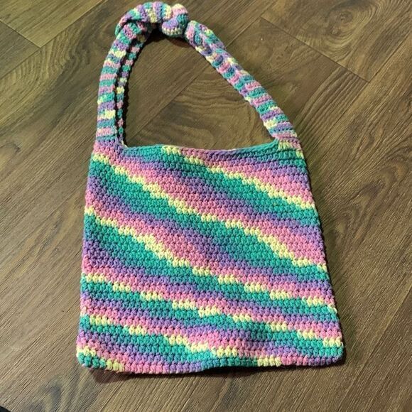 Hand knit pastel rainbow shoulder bag.  Boho bow‎ strap. Unique purse - Picture 1 of 6